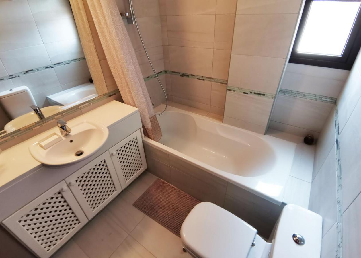 Aphrodite Gardens Holiday With Shared Pool Apartment